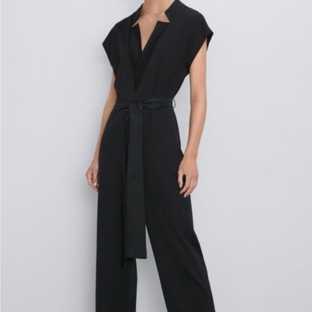 Zara Elegant Black Jumpsuit. *belt not included